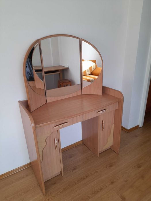 Toaletka w dobrym stanie