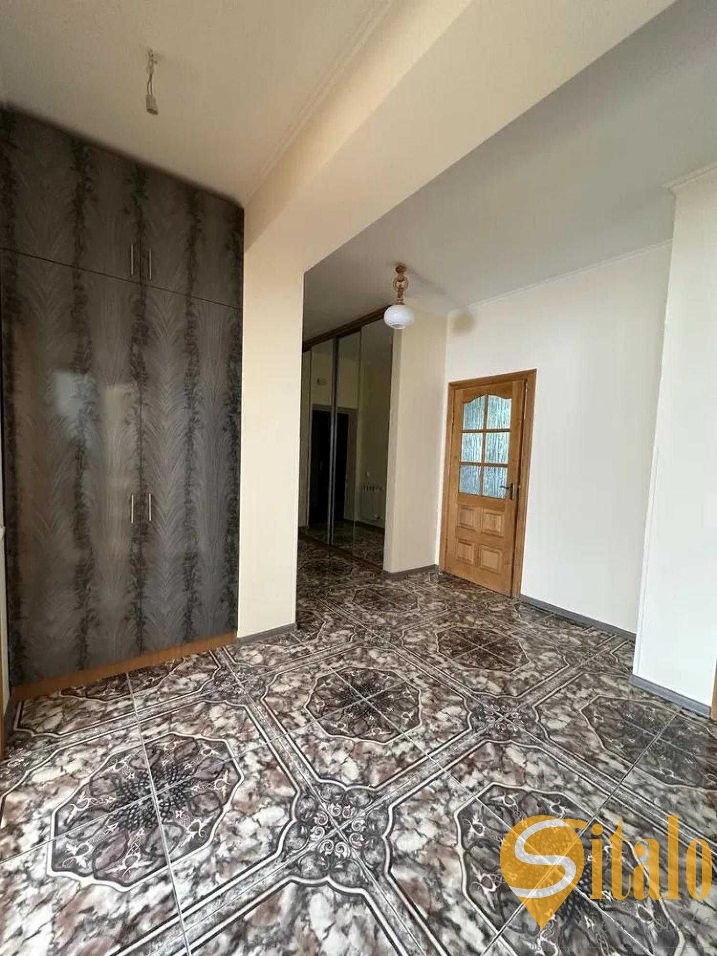 Продаж 3 кімнатної квартири, вулиця Єфремова