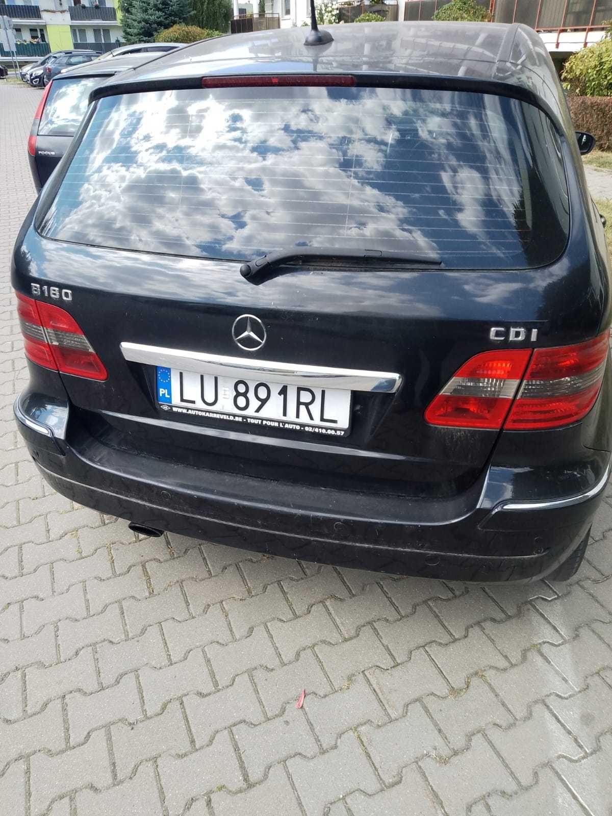 Mercedes B 2 litry