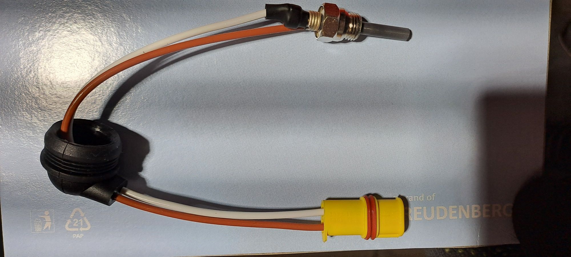 Свеча накала Eberspacher Airtronic D2/d4 24V (POLAND PROD)