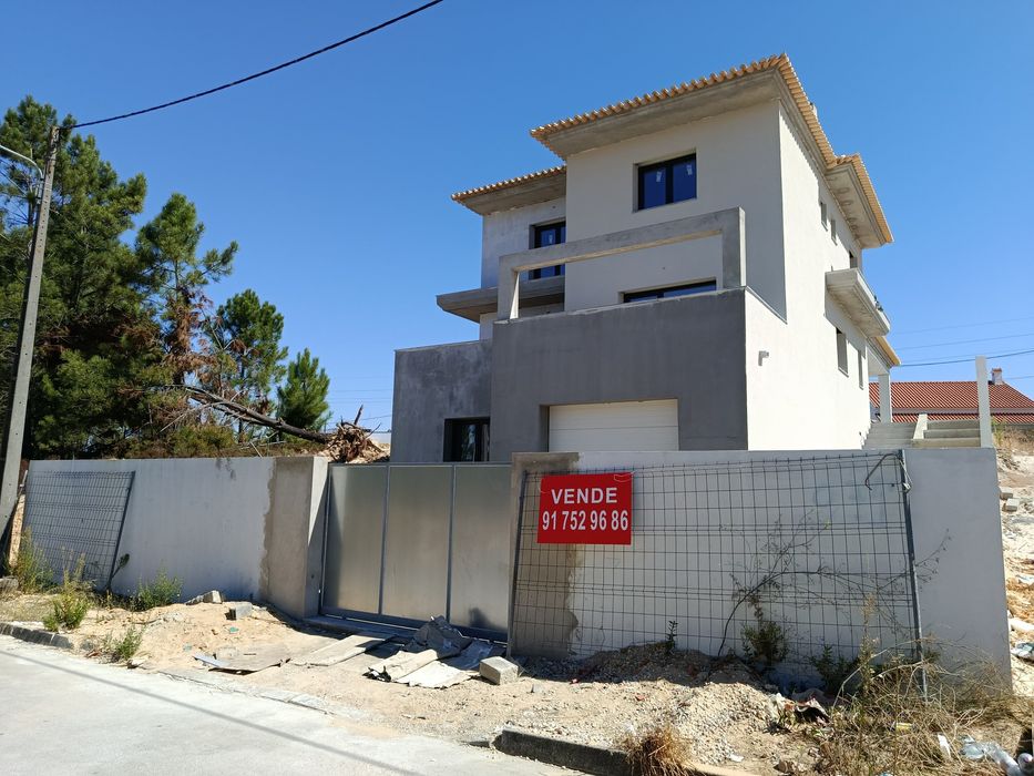 Fantásticas Moradia Isolada T4 (4 suites) no Pinhal do General 700mil