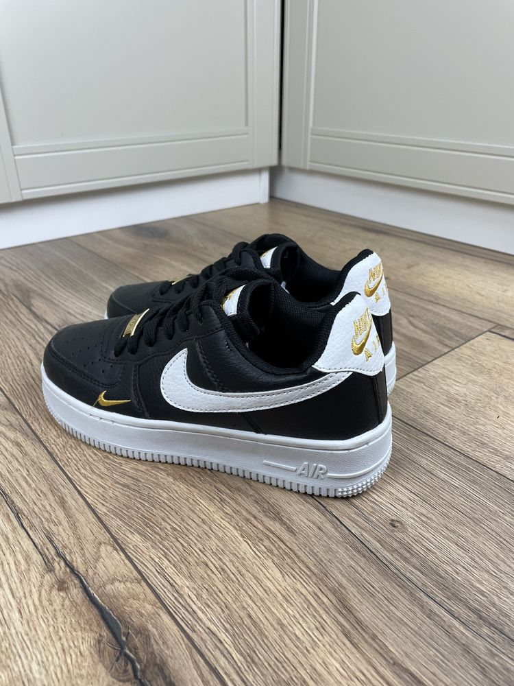 Buty Nike Air Force 1 damskie 37