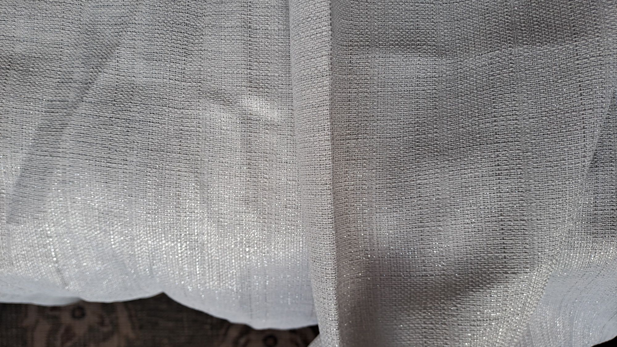 Cortinas de onda cinza