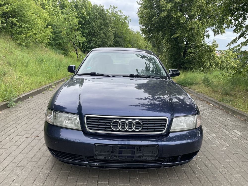 Audi A4 B5 1.8T Turbo sedan