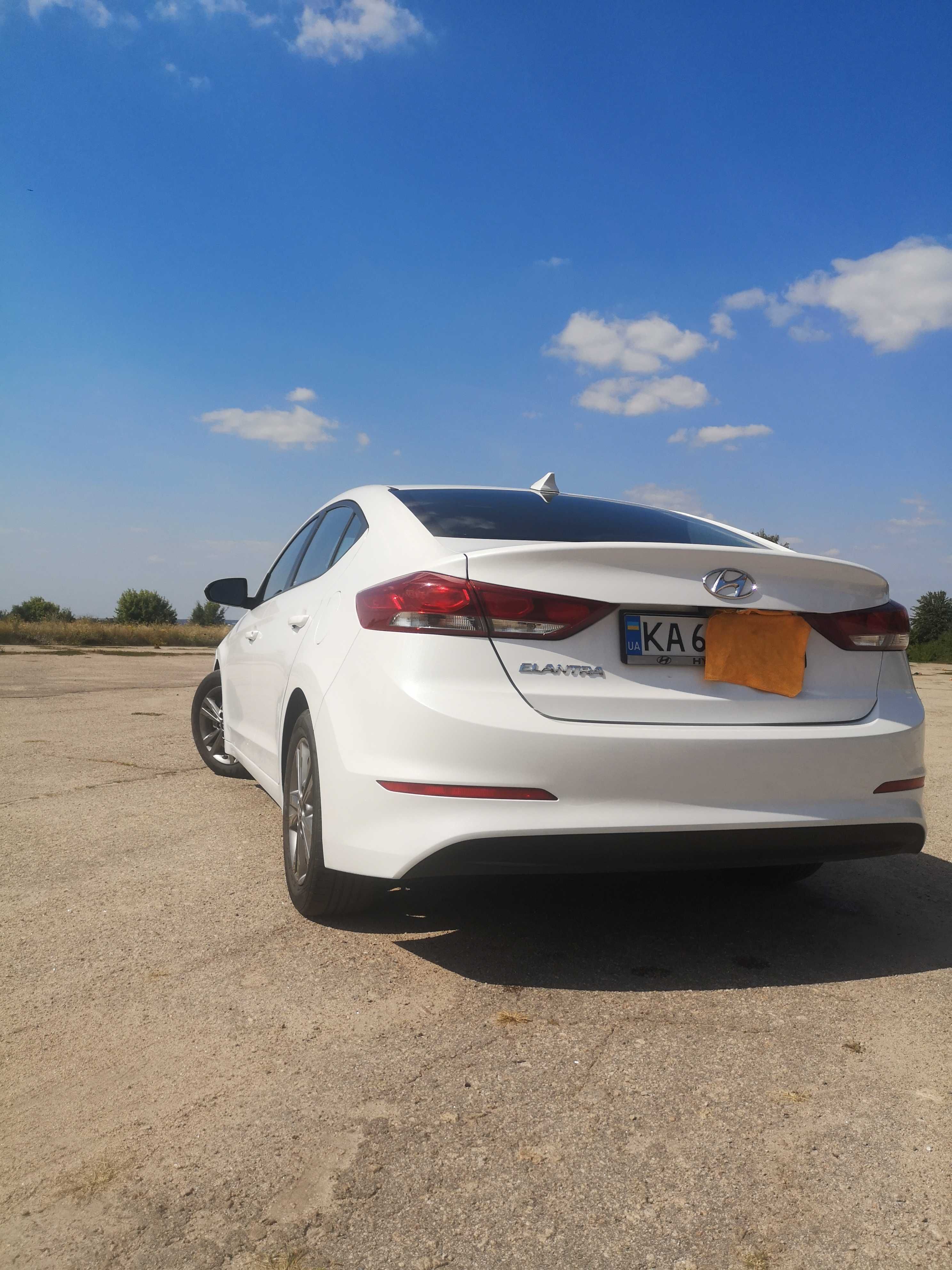 Hyundai Elantra SEL 2018