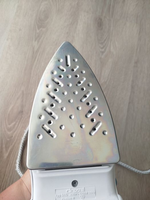 Dezal Kamila kultowe żelazko parowe PRL 1200W typ 345