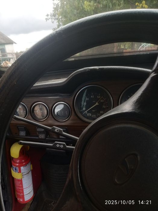 ВАЗ 2106, 1990 року.