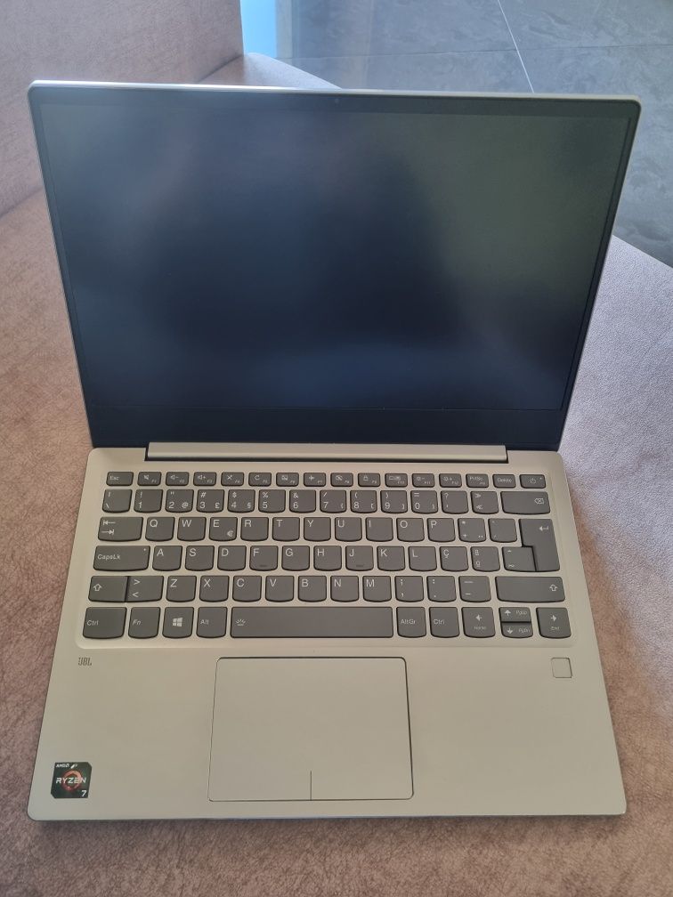 Lenovo IdeaPad 720S-13ARR - Recondicionado - Março 2025
