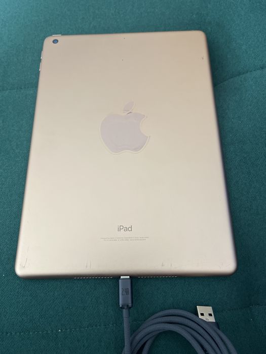 Apple iPad /5 generacja/