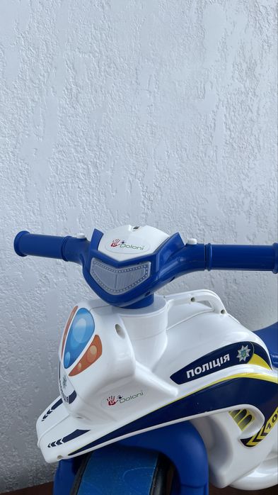 Дитячий мотоцикл-біговел