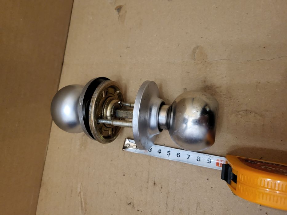 Gałka drzwi z demontażu