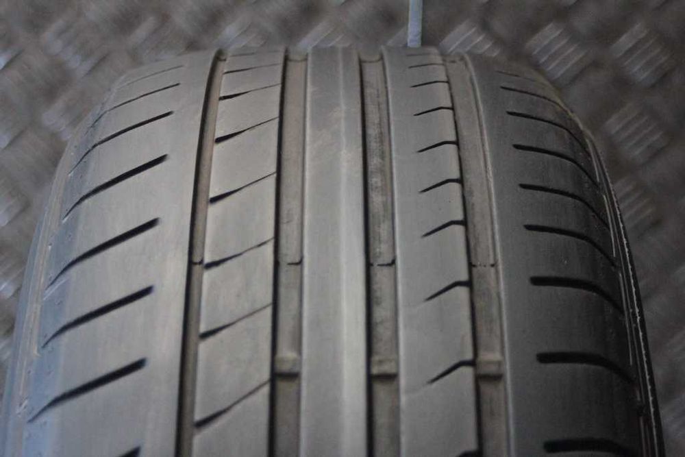 205/55/16 Dunlop Sport Maxx RT 205/55 R16