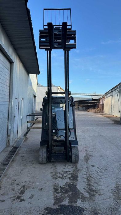 Linde Material Handling H25D-02 рік випуску 2014