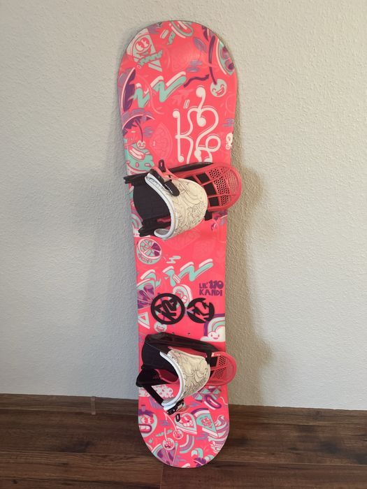 Snowboard K2 Lil Kandi 110 cm z wiązaniami