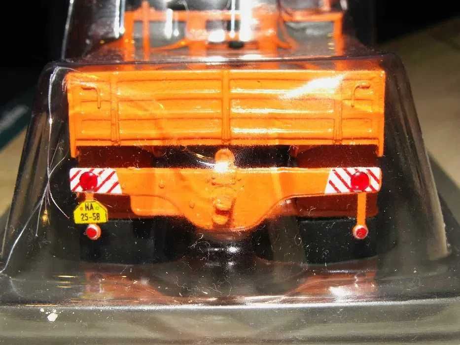 Tatra 813 Czeska Edycja  DeAgostini - Kultowe Ciężarówki PRL'u - 1/43