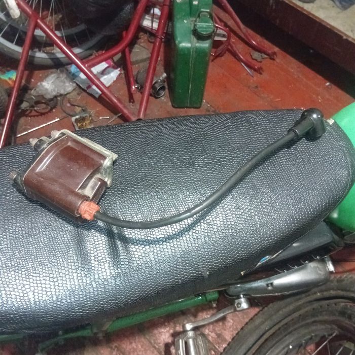 Продам запчасти к мопедам рига, карпаты