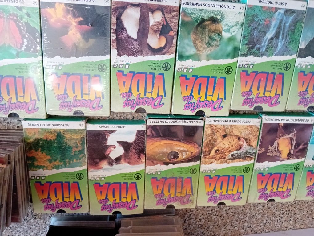 Conjunto de 22 Cassetes VHS Desafios da Vida