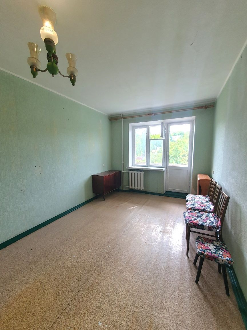 Продам 1 к.кв Бавария,  метро Холодная Гора