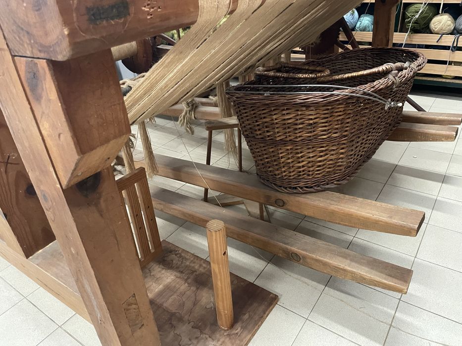 Tear manual em madeira