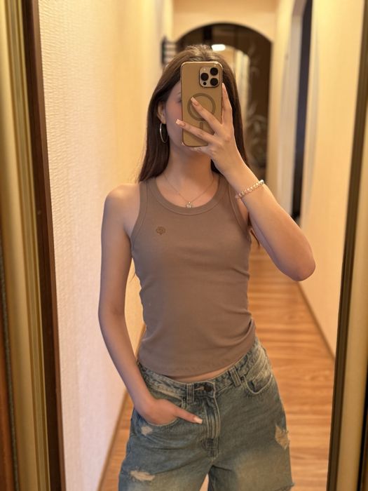 Женская майка мокко