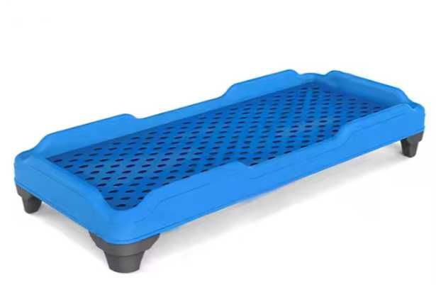 Ліжко пластикове