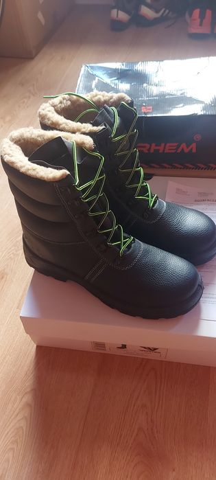 Obuwie robocze trzewiki zimowe Vortex V008 r.44 mam też inne buty :)