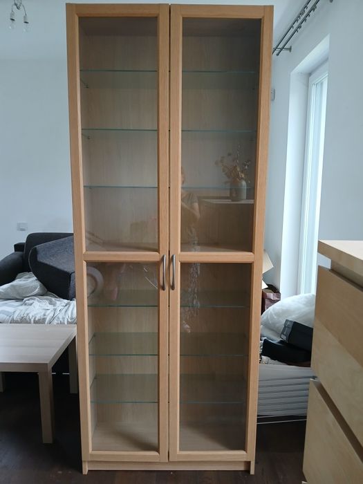 Witryna Ikea szklane drzwi oxberg