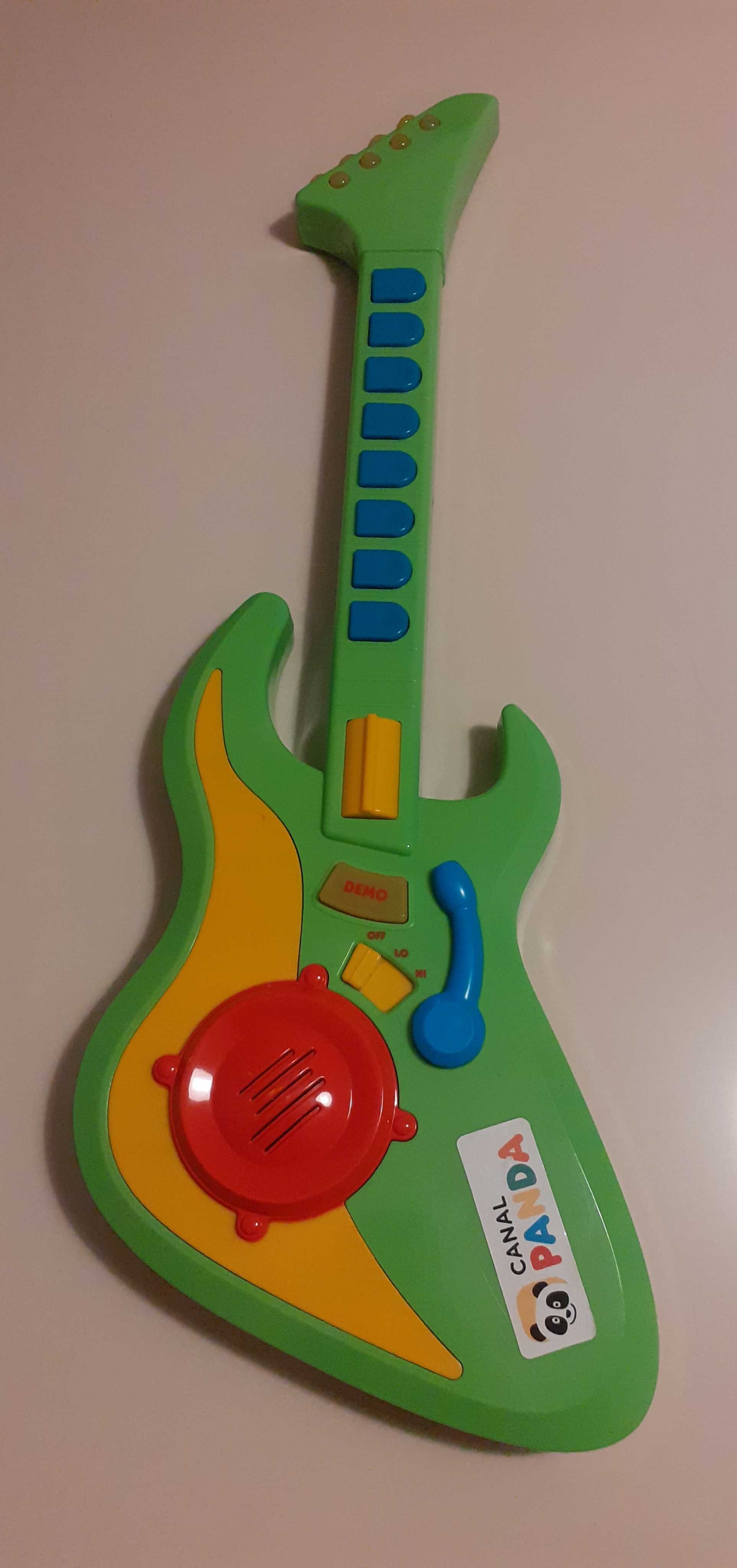 Guitarra Criança Panda