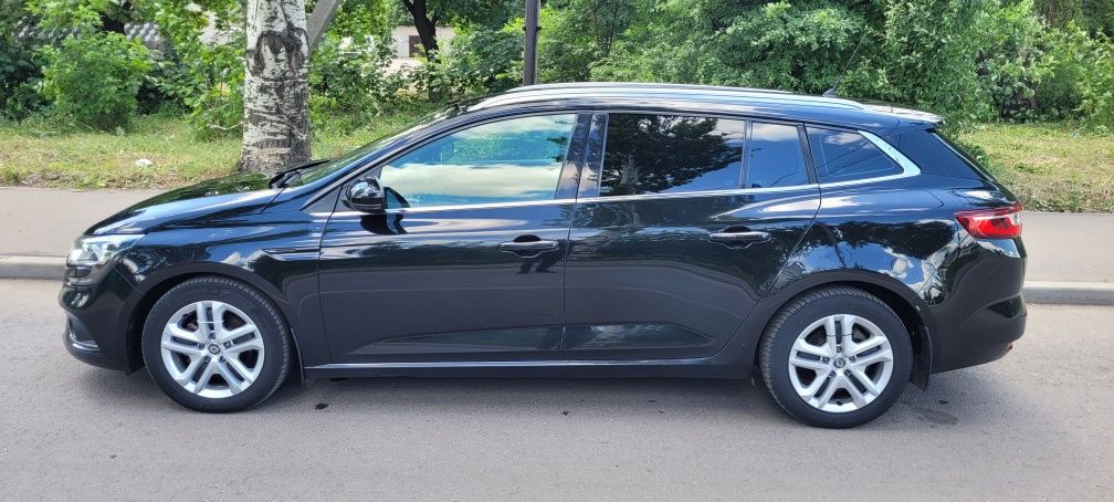 Продам Renault Megane IV 2016р.в.
