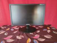 Монітор Samsung SyncMaster E1920N. Діагональ 18.5 дюйм.