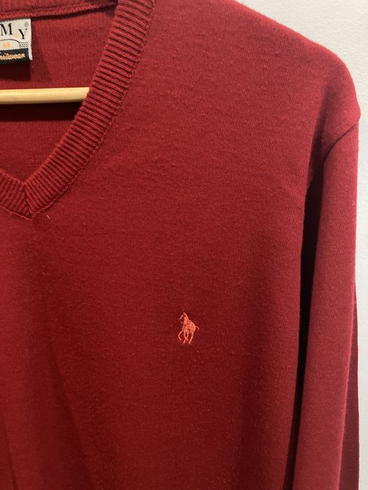 Czerwony sweter NMY