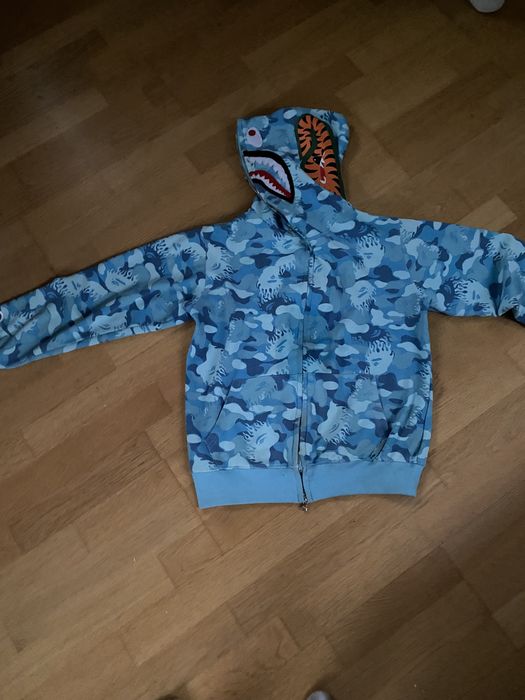 Bape shark fire como blue