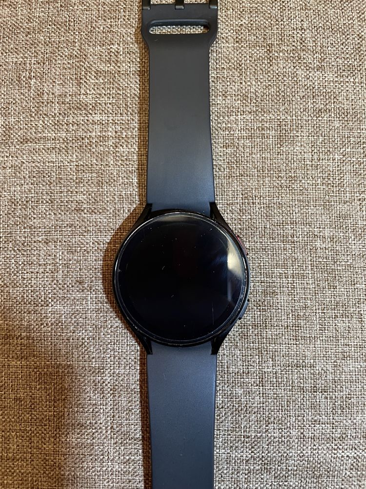 Смарт годинник Samsung Galaxy Watch 4-44