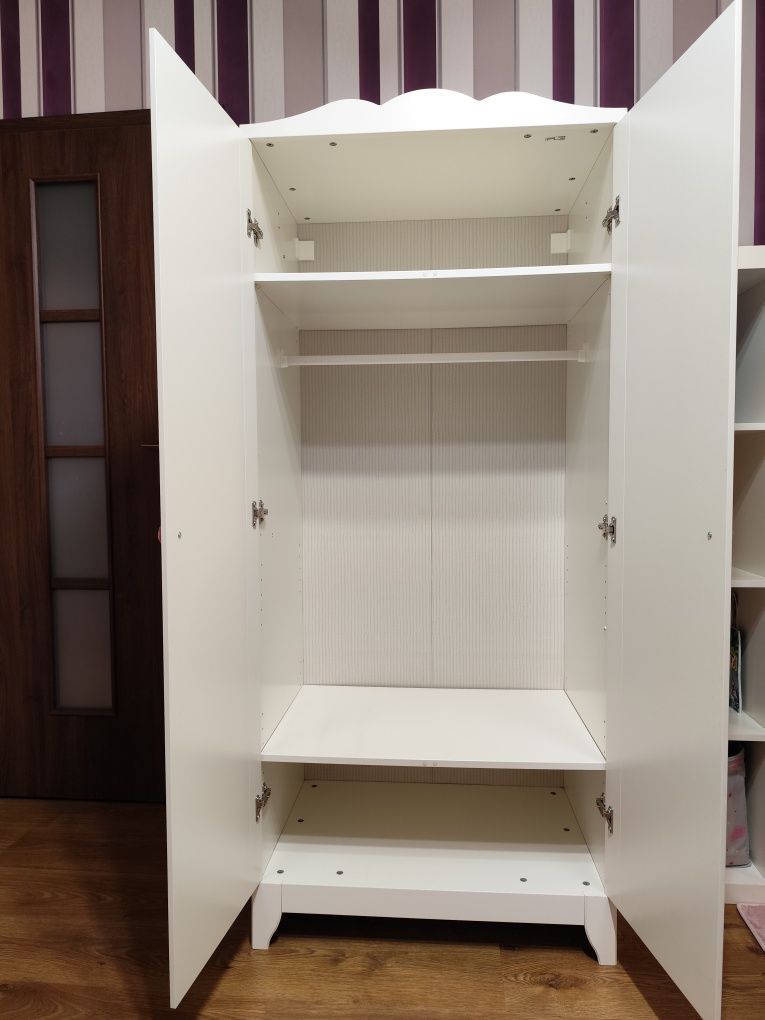 Szafa Hensvik ikea