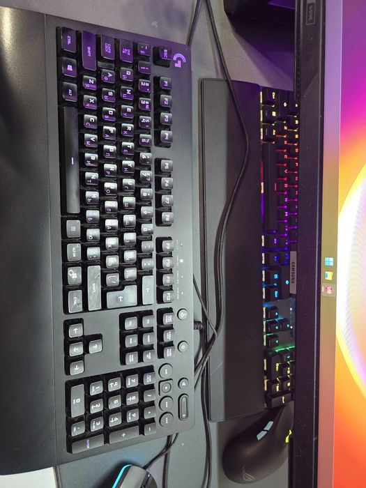 Клавіатура Logitech Prodigy g213 + Hyperx Pulsefire Surge мишка