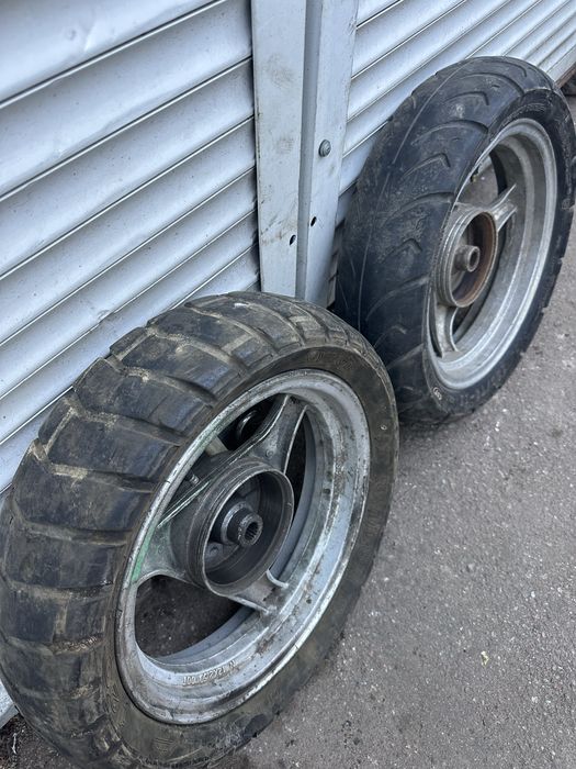 Колесо скутер 120/70-12 (19шлицов)