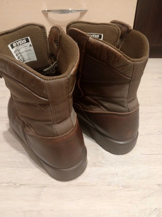 Ботинки чоловічі