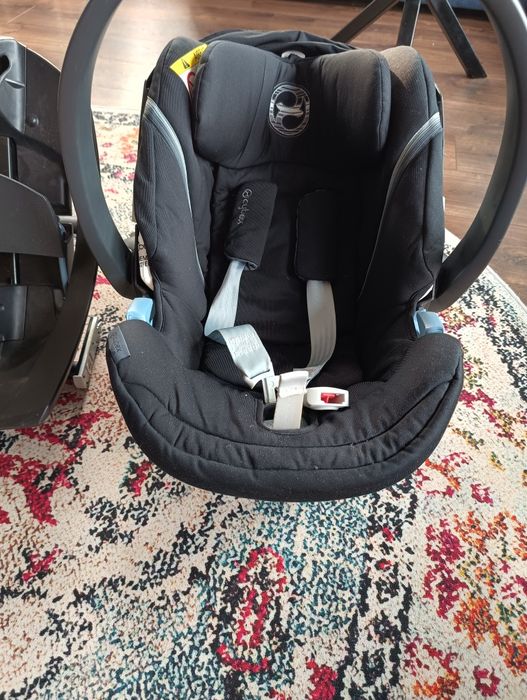 Fotelik dla niemowląt Cybex Aton5 z bazą ISOFIX