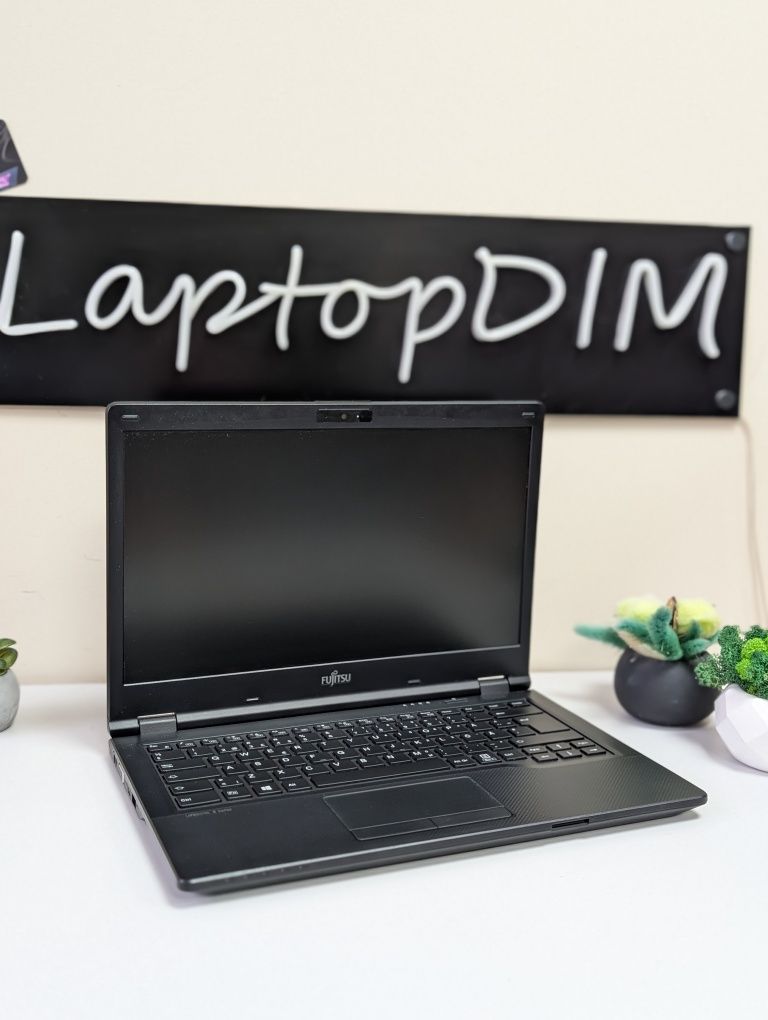 2020р. Ноутбук Fujitsu LIFEBOOK E449/i3-7020/8/256/ОПТ.СТАН 5+.роздріб