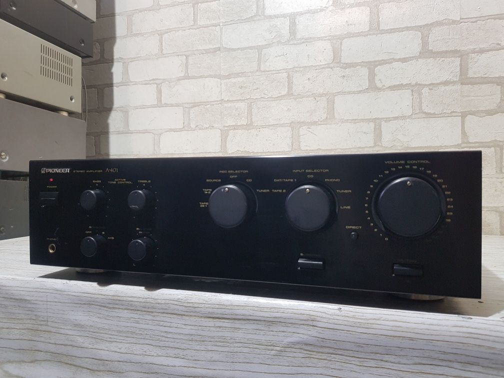 Стерео підсилювач/усилитель Pioneer A-401 2х80Вт б/у з Німеччини