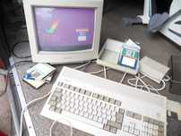 Komputer Amiga 1200 z zasilaczem - pełnosprawny - plomba fabryczna -