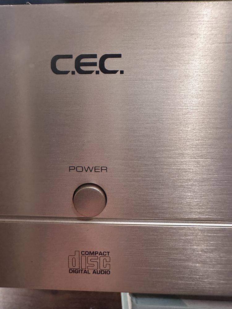 Odtwarzacz CD C.E.C TL 51Z MK II