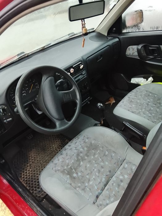 SEAT Ibiza em bom estado