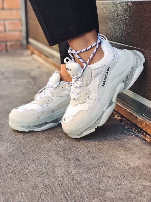 Кроссовки женские Balenciaga triple s white clear sole  36,37,38,39,40