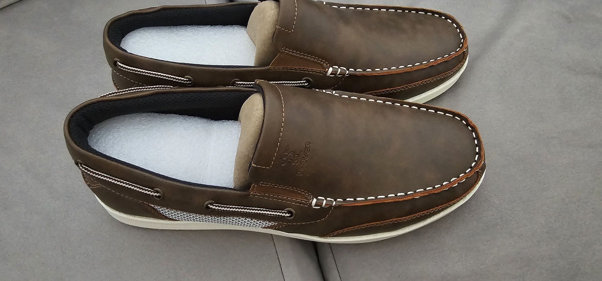 Mocassais novos 43