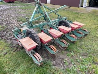 Siewnik do buraków Monozentra , Kleine