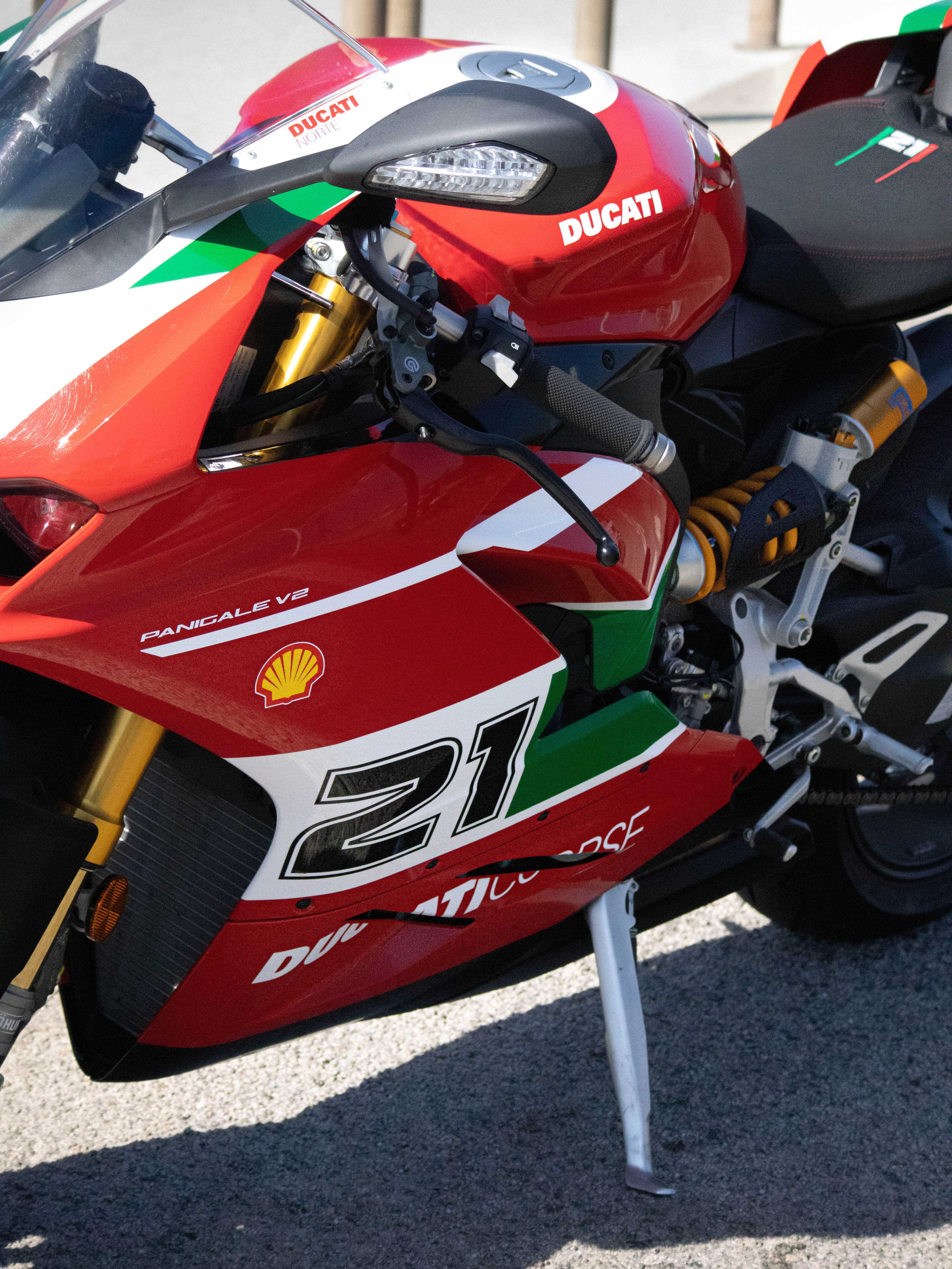 Ducati Panigale V2 Bayliss