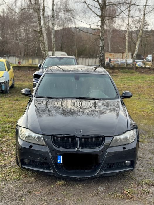 BMW E90 2.0d 2010r manual