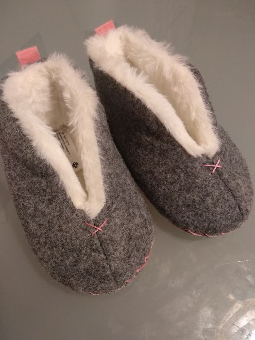 Pantufa de criança tamanho 24/25