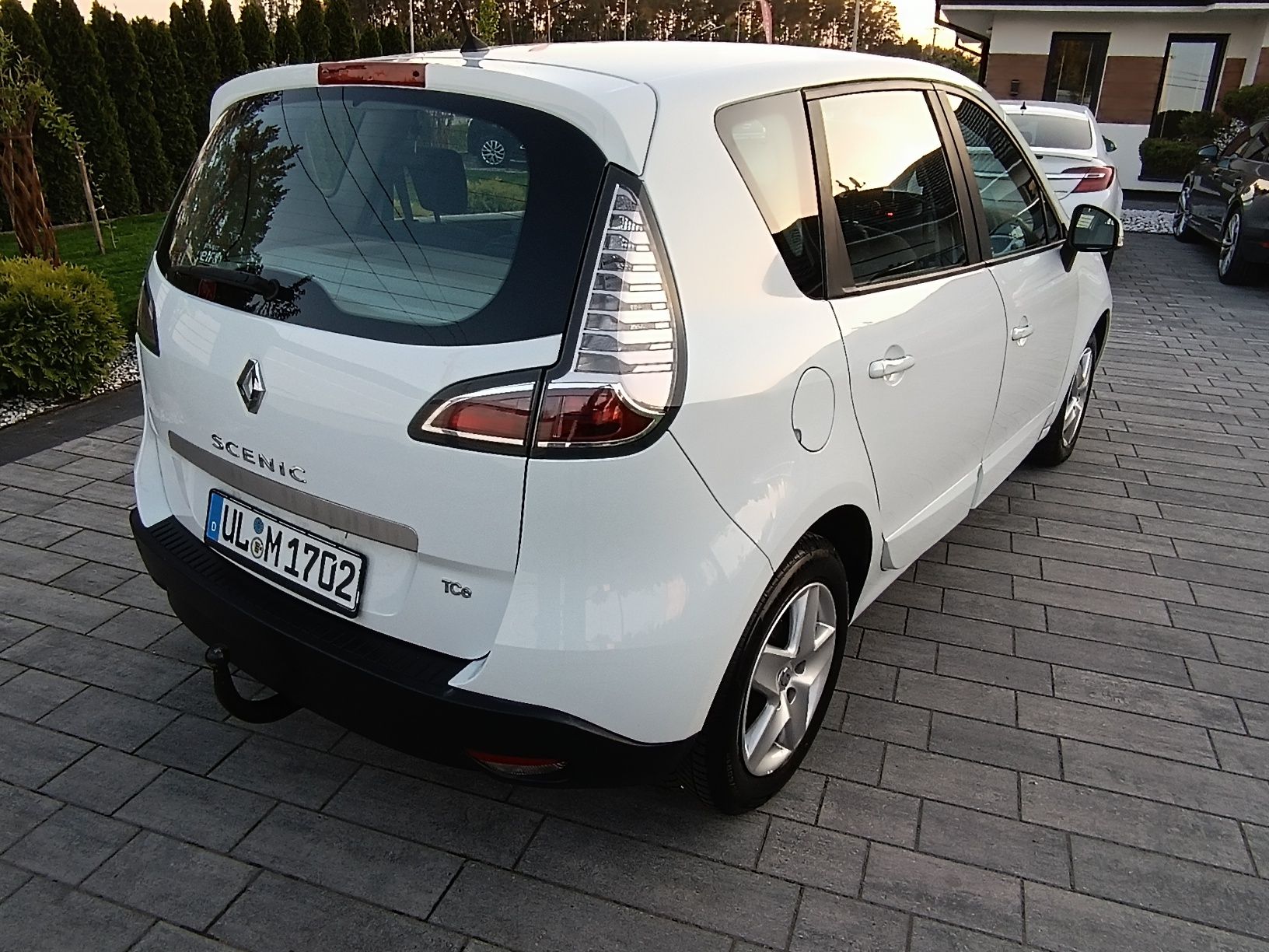 RENAULT SCENIC 15Rok 1.2turbo Benz 115KM z Niemiec